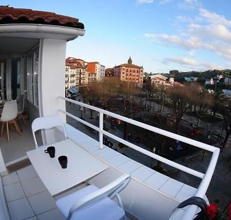 Apartamentos Urdaibai 5 Bermeo Exteriör bild